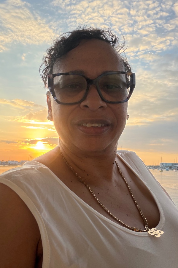 Cruise Brothers Travel Agent Cecilya Glover
